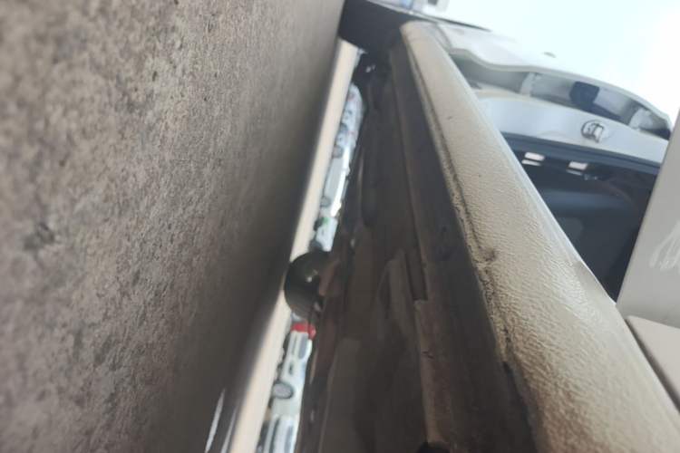 Used Volkswagen Santana 2018 1.5L Automatic Comfort Edition Right Side Sill