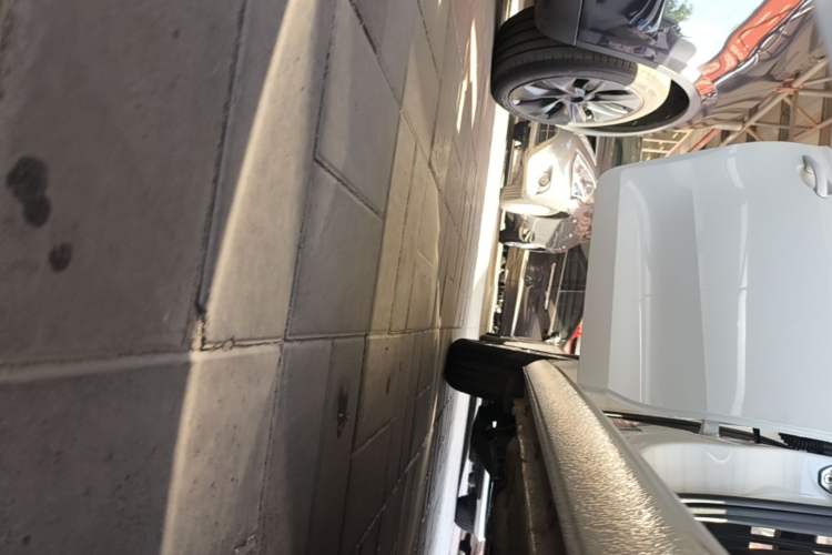 Used Volkswagen Santana 2018 1.5L Automatic Fashion Edition Right Side Sill