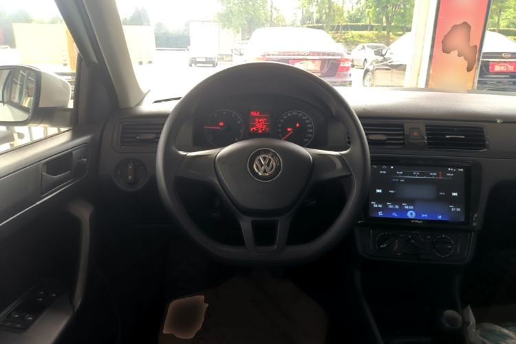 Used Volkswagen Santana 2018 1.5L Manual Fashion Edition Steering Wheel