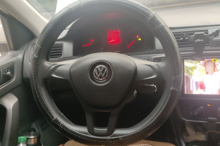 Used Volkswagen Santana 2018 1.5L Automatic Fashion Edition Steering Wheel