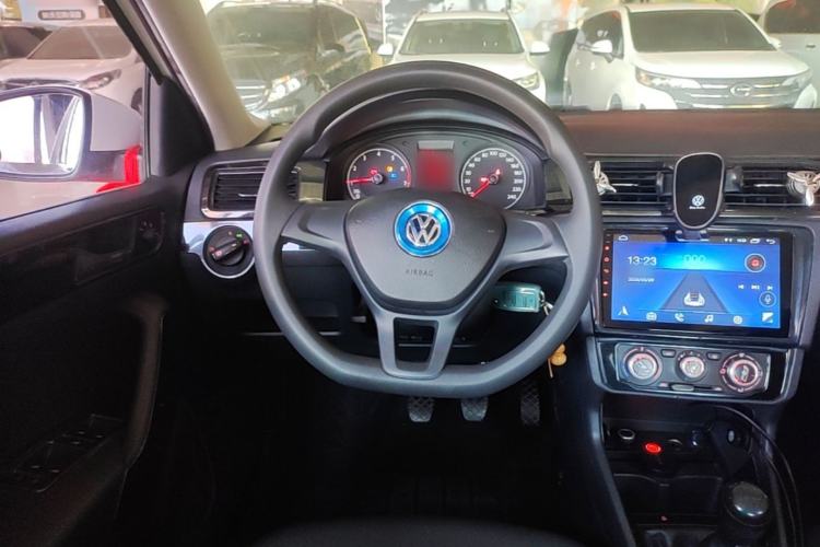 Used Volkswagen Santana 2018 1.5L Manual Fashion Edition Steering Wheel