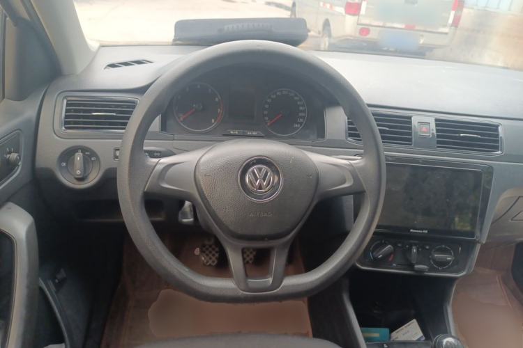 Used Volkswagen Santana 2018 1.5L Manual Fashion Edition Steering Wheel