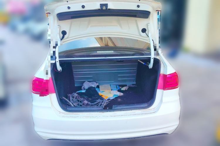 Used Volkswagen Santana 2018 1.5L Manual Fashion Edition Trunk
