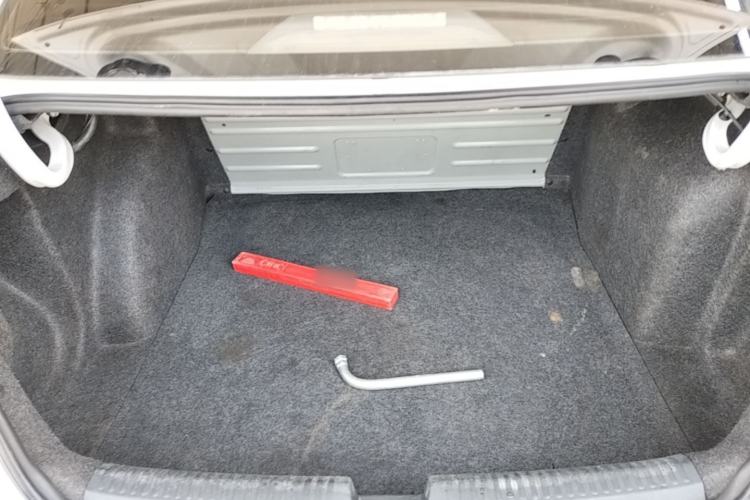 Used Volkswagen Santana 2018 1.5L Automatic Fashion Edition Trunk