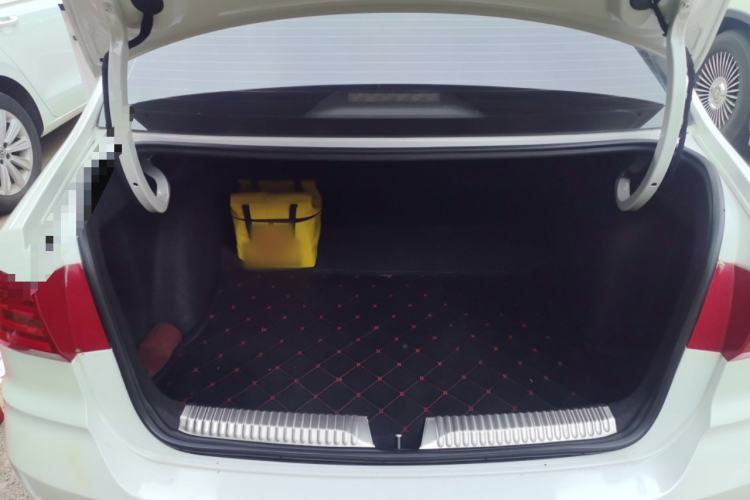 Used Volkswagen Santana 2018 1.5L Manual Fashion Edition Trunk