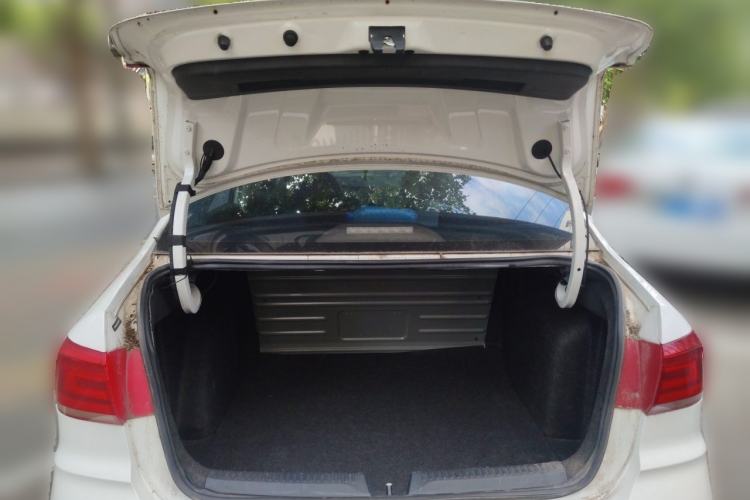 Used Volkswagen Santana 2018 1.5L Manual Fashion Edition Trunk