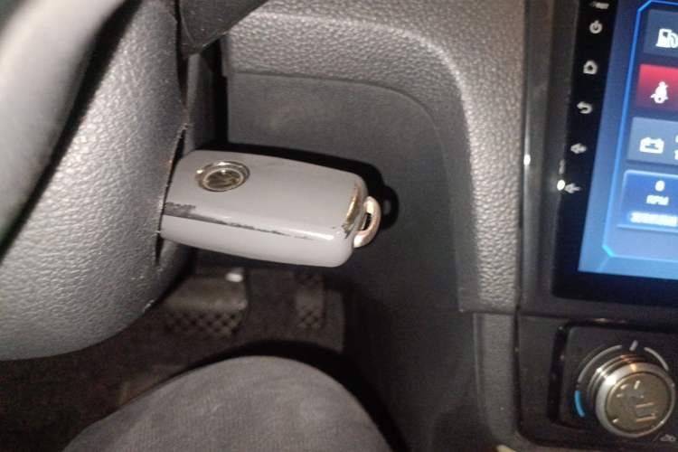 Used Volkswagen Santana 2018 1.5L Automatic Fashion Edition Vehicle Key