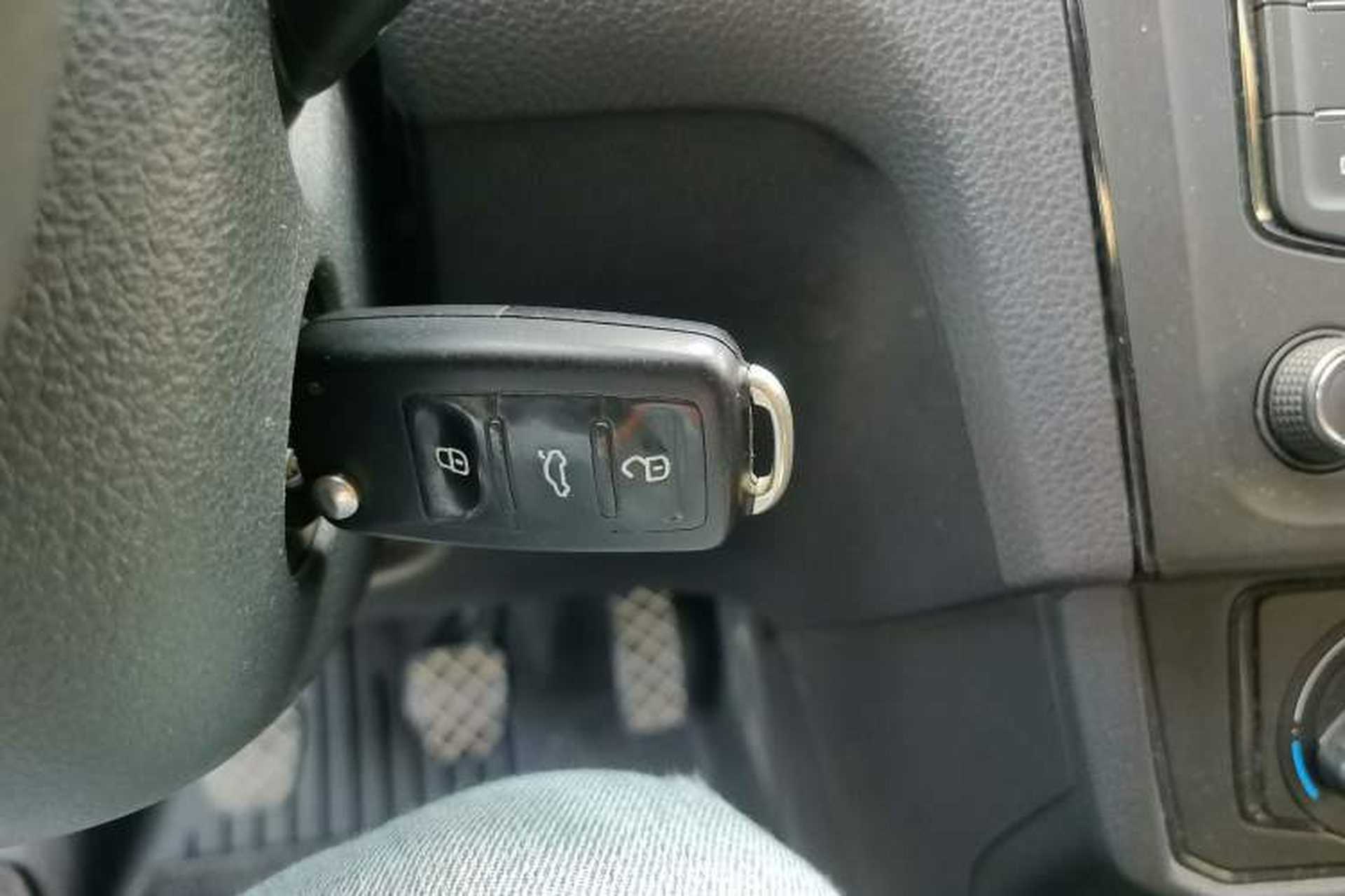 Used Volkswagen Santana 2018 1.5L Manual Fashion Edition Vehicle Key