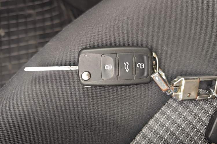 Used Volkswagen Santana 2018 1.5L Manual Fashion Edition Vehicle Key