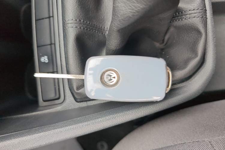 Used Volkswagen Santana 2018 1.5L Manual Fashion Edition Vehicle Key