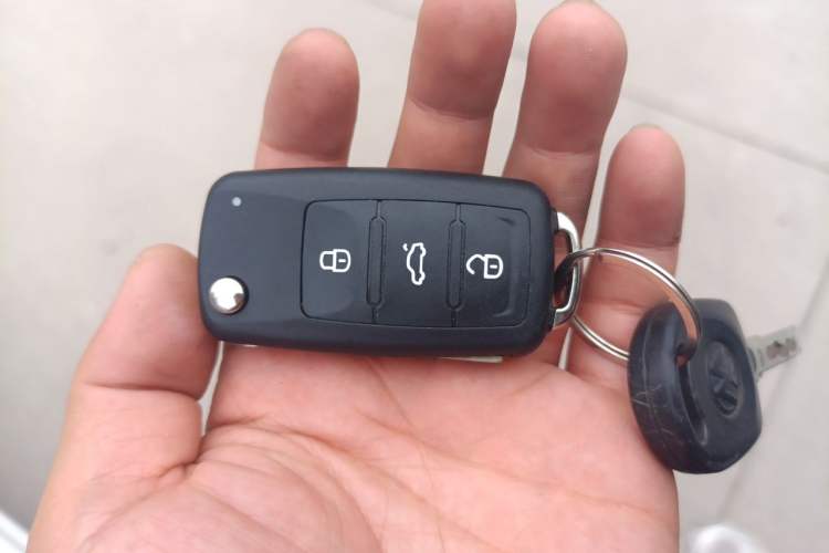 Used Volkswagen Santana 2018 1.5L Manual Fashion Edition Vehicle Key