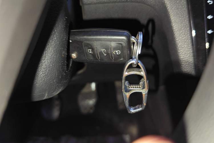 Used Volkswagen Santana 2018 1.5L Manual Fashion Edition Vehicle Key