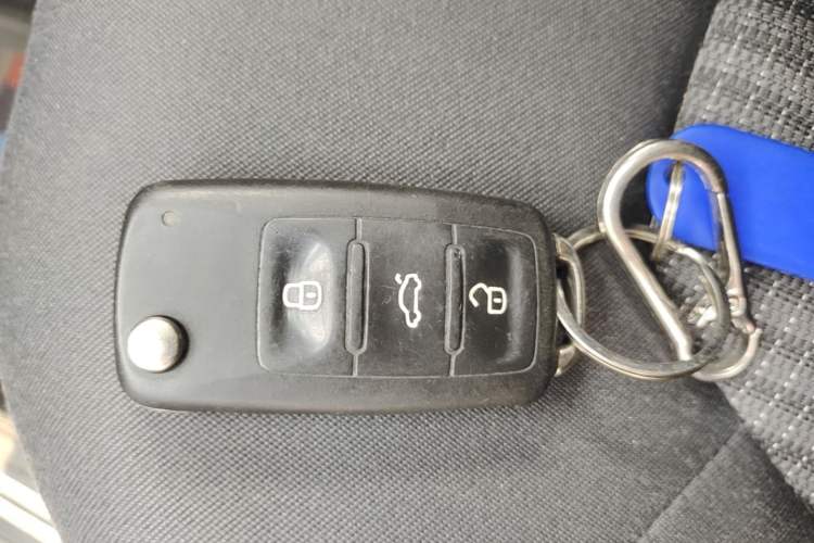 Used Volkswagen Santana 2018 1.5L Manual Fashion Edition Vehicle Key