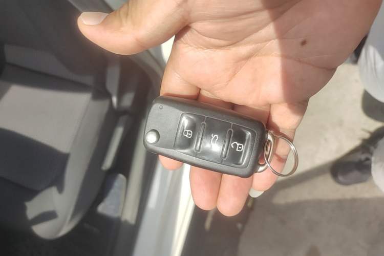 Used Volkswagen Santana 2018 1.5L Manual Fashion Edition Vehicle Key