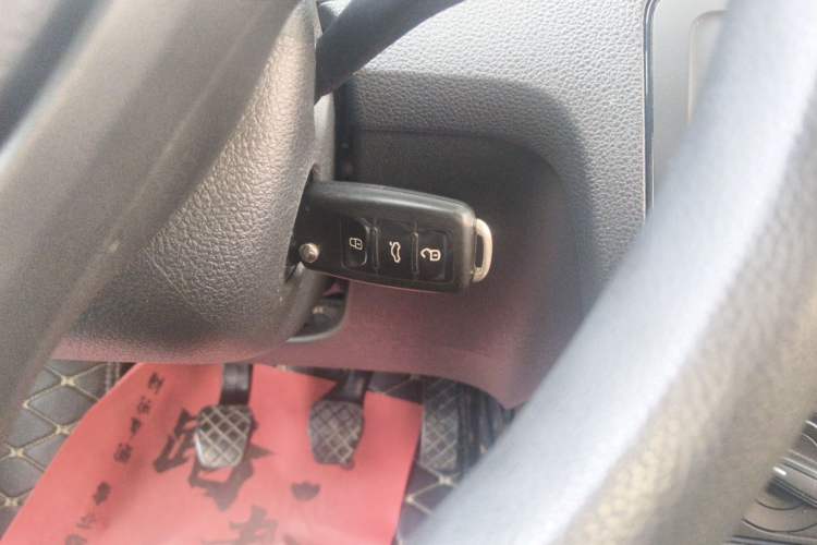 Used Volkswagen Santana 2018 1.5L Manual Fashion Edition Vehicle Key