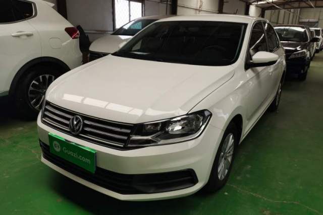 Ojetý Volkswagen Santana 2018 1.5L Manual Fashion Edition