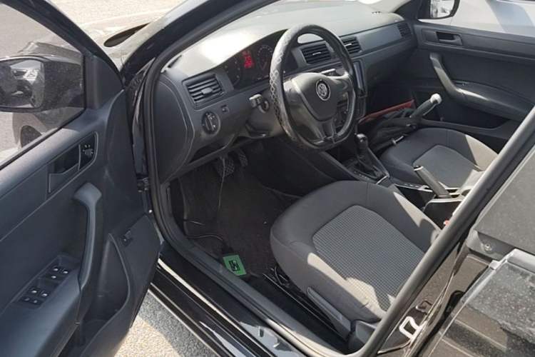 Used Volkswagen Santana 2019 1.5L Automatic Fashion Edition China VI Driver Seat