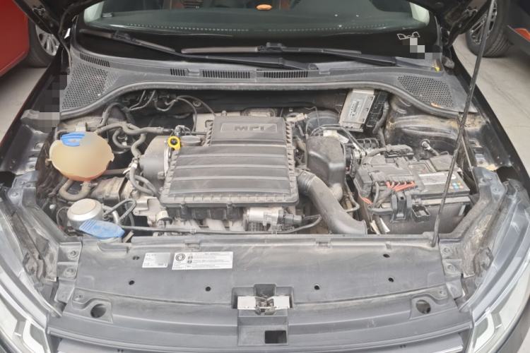Used Volkswagen Santana 2019 1.5L Automatic Fashion Edition China VI Engine Bay