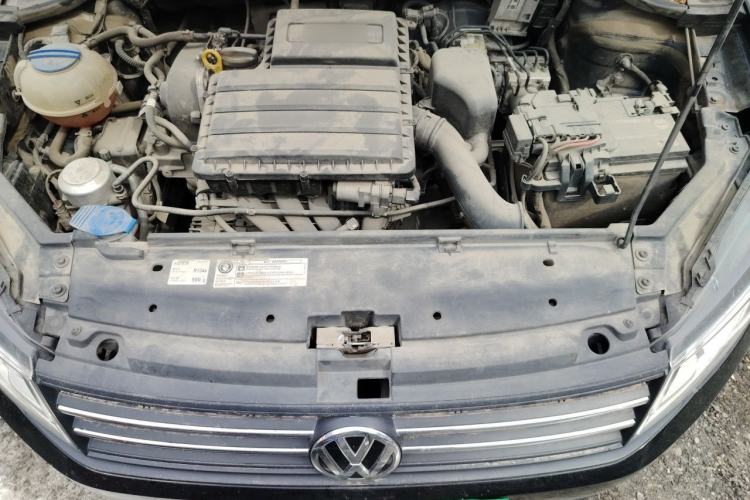 Used Volkswagen Santana 2019 1.5L Manual Fashion Edition China VI Standard Engine Bay