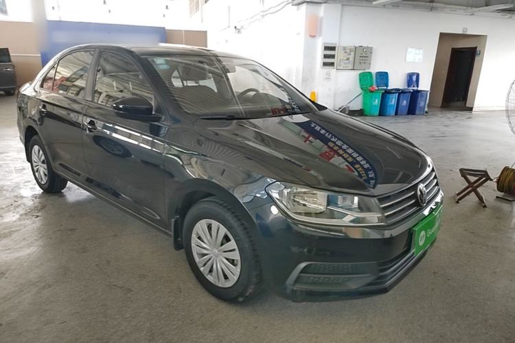 Used Volkswagen Santana 2019 1.5L Manual Fashion Edition China VI Standard Front Right 45 Deg