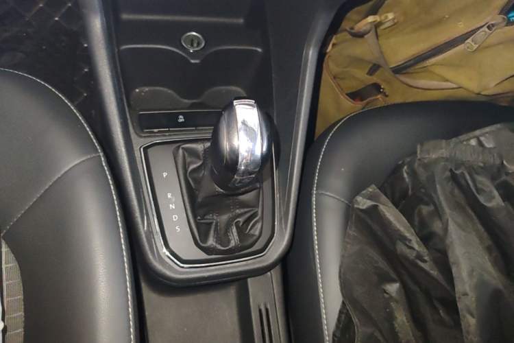Used Volkswagen Santana 2019 1.5L Automatic Comfort Edition China VI Standard Gear Lever