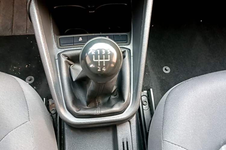 Used Volkswagen Santana 2019 1.5L Manual Fashion Edition China VI Standard Gear Lever