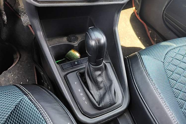 Used Volkswagen Santana 2019 1.5L Automatic Fashion Edition China VI Gear Lever