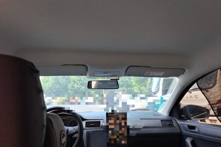 Used Volkswagen Santana 2019 1.5L Automatic Fashion Edition China VI Headliner
