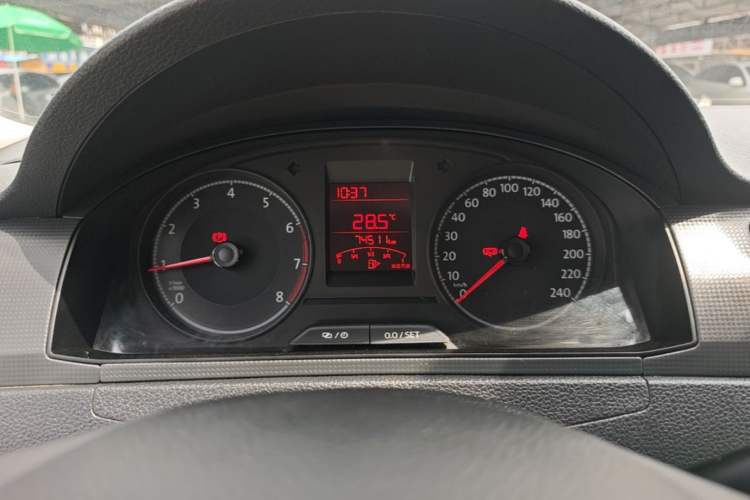 Used Volkswagen Santana 2019 1.5L Manual Fashion Edition China VI Standard Instrument Cluster