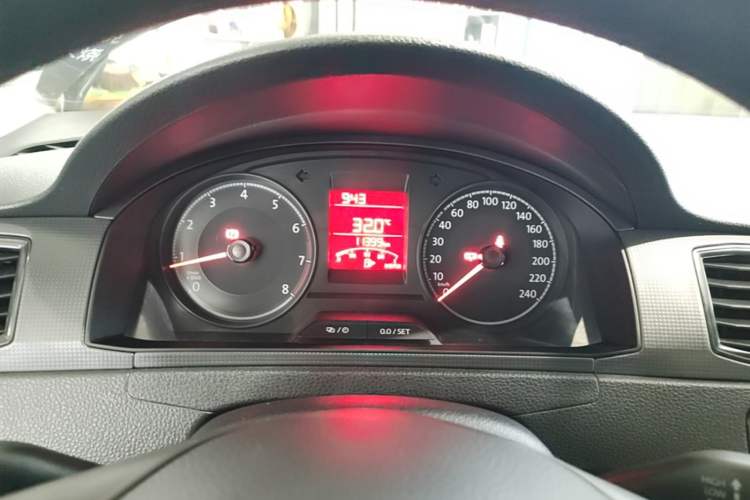Used Volkswagen Santana 2019 1.5L Manual Fashion Edition China VI Standard Instrument Cluster