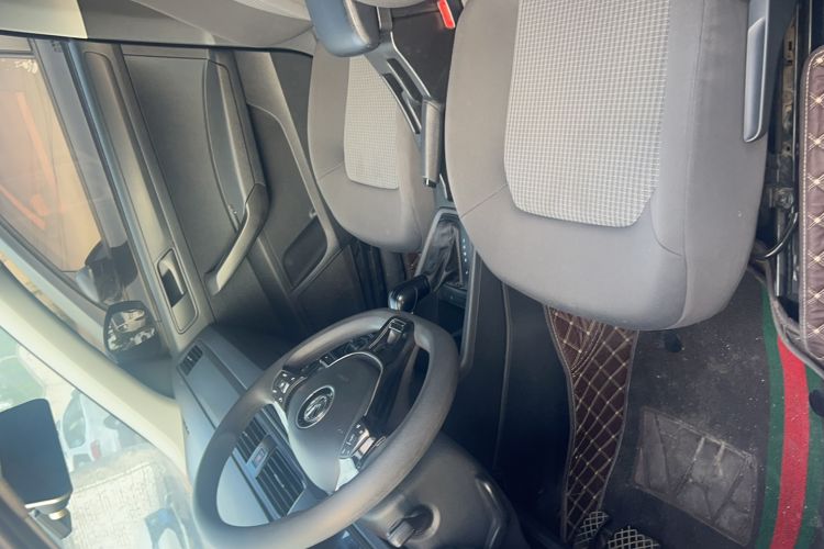 Used Volkswagen Santana 2019 1.5L Automatic Fashion Edition China VI Interior 1