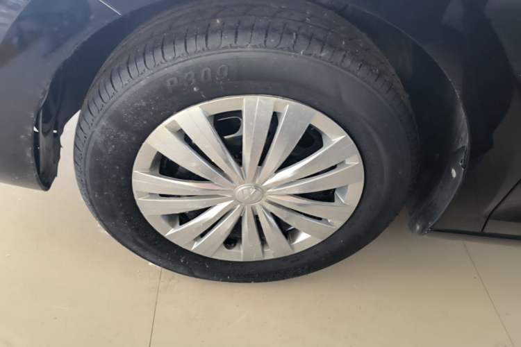 Used Volkswagen Santana 2019 1.5L Automatic Fashion Edition China VI Left Front Wheel Hub