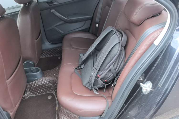Used Volkswagen Santana 2019 1.5L Manual Fashion Edition China VI Standard Left Rear Seat