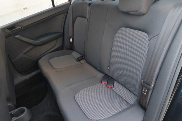 Used Volkswagen Santana 2019 1.5L Manual Fashion Edition China VI Standard Left Rear Seat