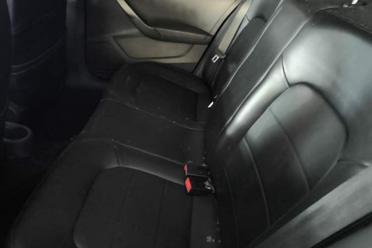 Used Volkswagen Santana 2019 1.5L Automatic Fashion Edition China VI Left Rear Seat