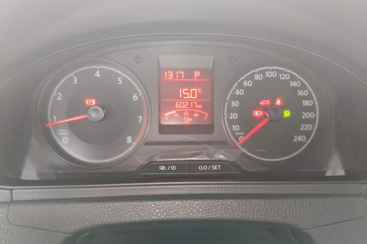Used Volkswagen Santana 2019 1.5L Automatic Fashion Edition China VI Odometer Close Up