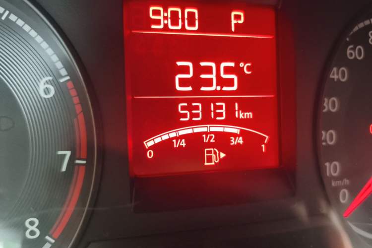 Used Volkswagen Santana 2019 1.5L Automatic Fashion Edition China VI Odometer Close Up