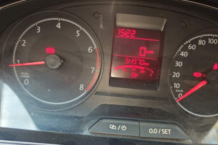 Used Volkswagen Santana 2019 1.5L Manual Comfort Edition China VI Standard Odometer Close Up
