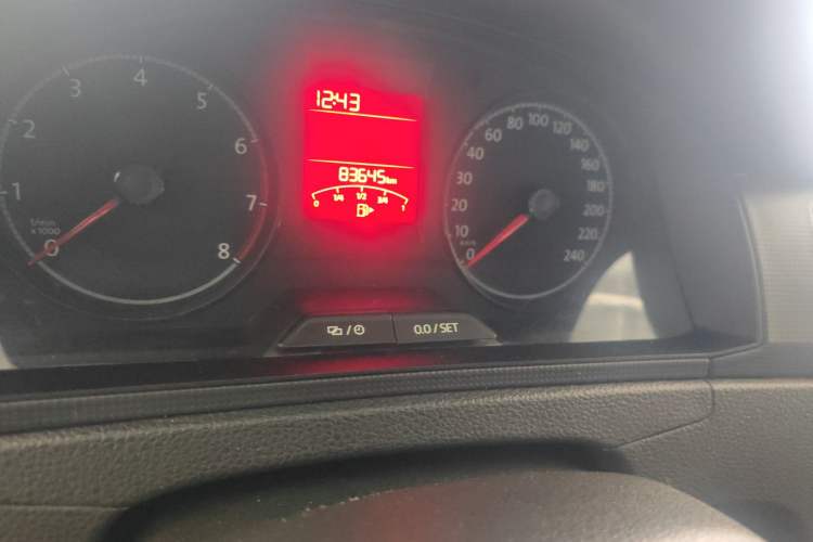 Used Volkswagen Santana 2019 1.5L Automatic Fashion Edition China VI Odometer Close Up
