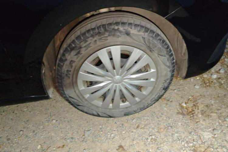 Used Volkswagen Santana 2019 1.5L Manual Fashion Edition China VI Standard Right Front Wheel Hub