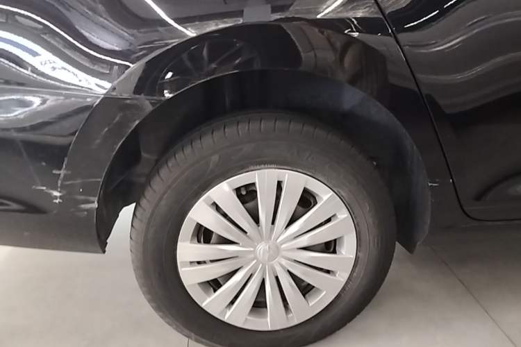 Used Volkswagen Santana 2019 1.5L Automatic Fashion Edition China VI Right Rear Wheel Hub