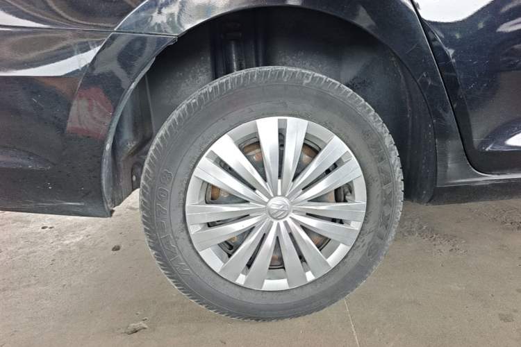Used Volkswagen Santana 2019 1.5L Automatic Fashion Edition China VI Right Rear Wheel Hub