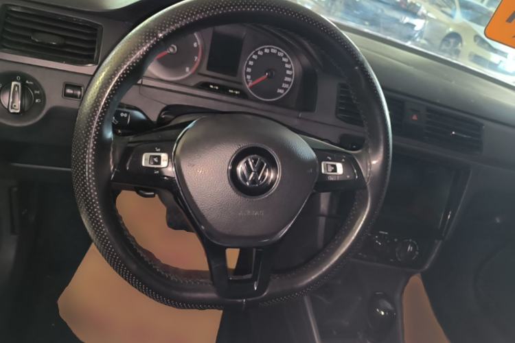 Used Volkswagen Santana 2019 1.5L Automatic Fashion Edition China VI Steering Wheel