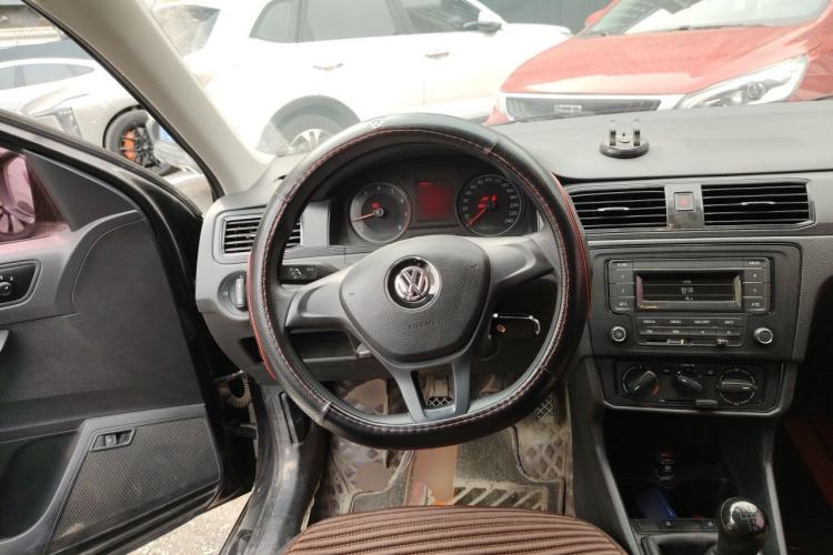 Used Volkswagen Santana 2019 1.5L Manual Fashion Edition China VI Standard Steering Wheel