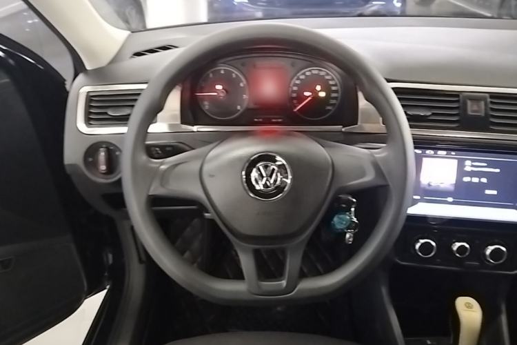 Used Volkswagen Santana 2019 1.5L Automatic Fashion Edition China VI Steering Wheel