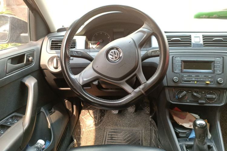 Used Volkswagen Santana 2019 1.5L Manual Fashion Edition China VI Standard Steering Wheel