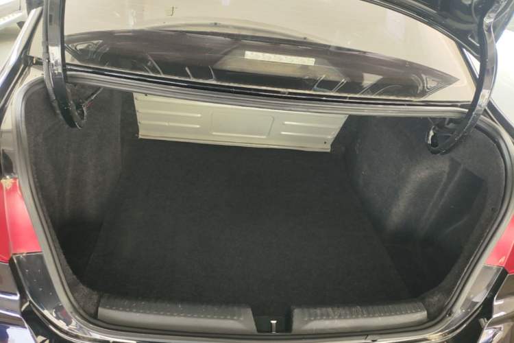 Used Volkswagen Santana 2019 1.5L Manual Fashion Edition China VI Standard Trunk