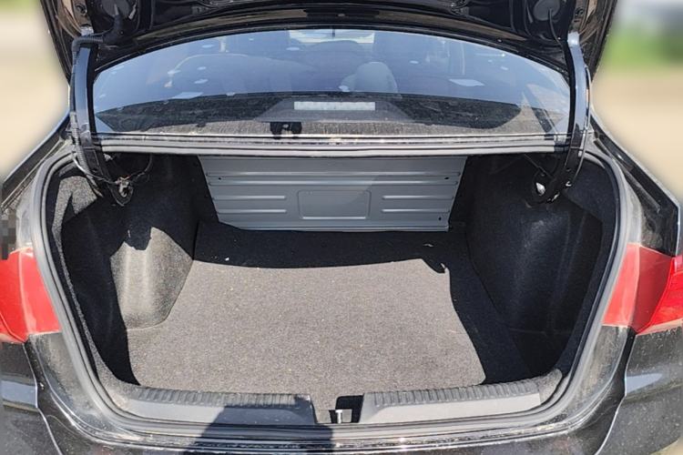 Used Volkswagen Santana 2019 1.5L Automatic Fashion Edition China VI Trunk