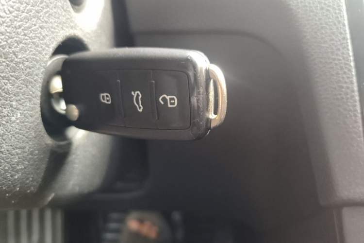 Used Volkswagen Santana 2019 1.5L Automatic Fashion Edition China VI Vehicle Key