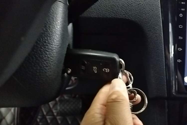 Used Volkswagen Santana 2019 1.5L Automatic Fashion Edition China VI Vehicle Key